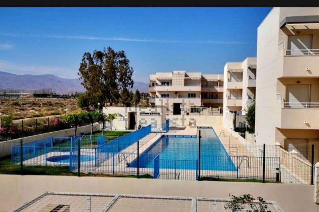 Piso Familiar En El Toyo Lägenhet Almería Exteriör bild