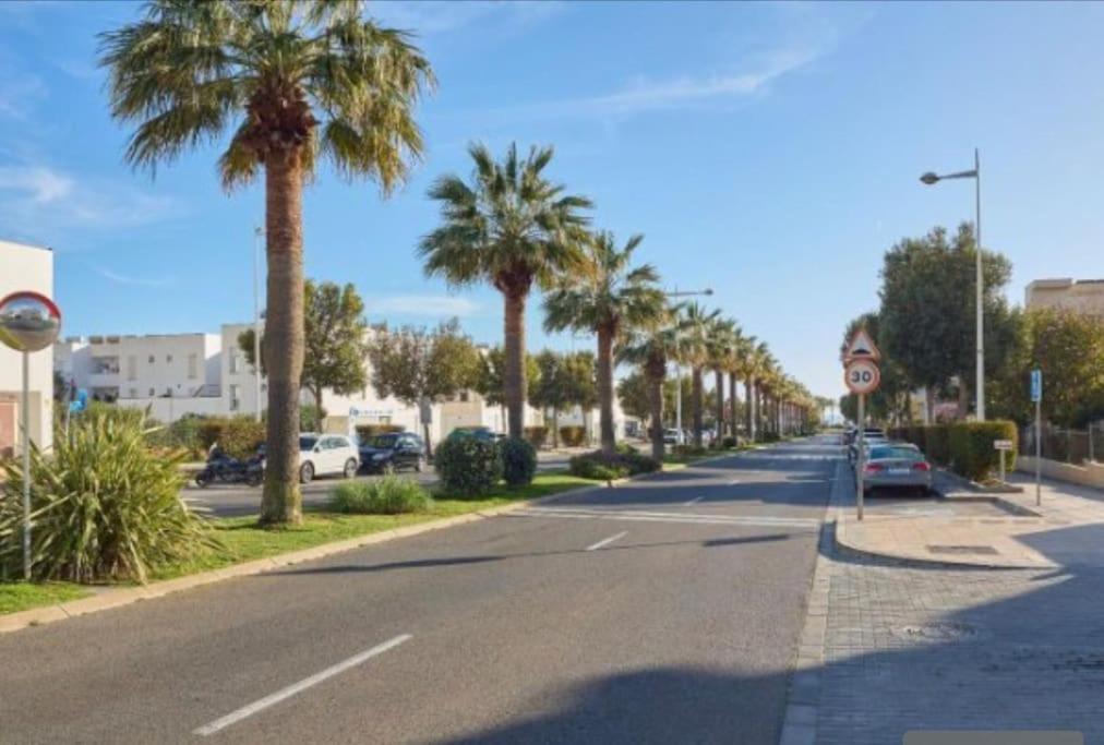 Piso Familiar En El Toyo Lägenhet Almería Exteriör bild